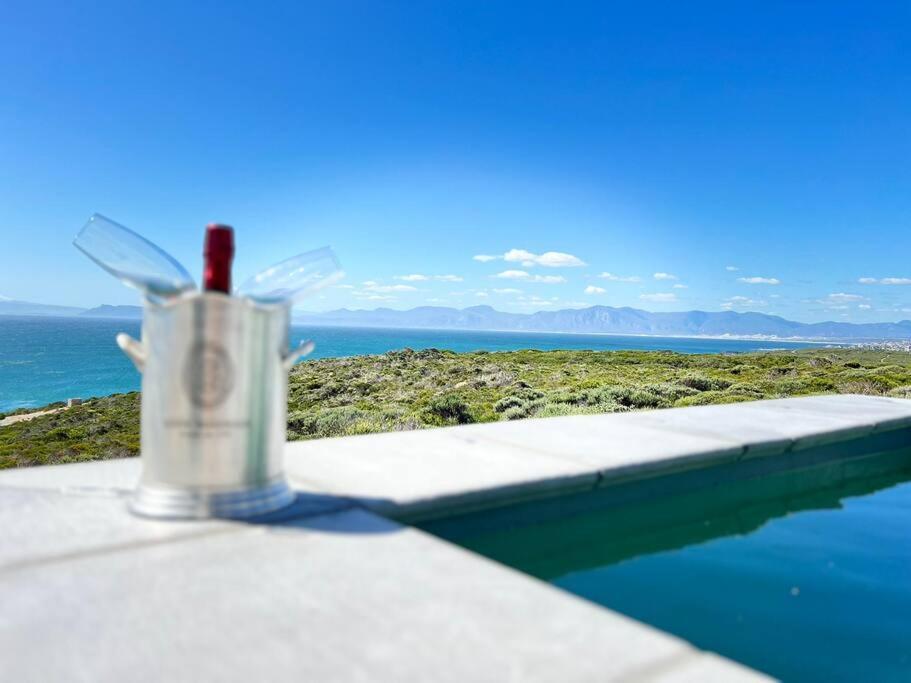 Ocean Retreat, Romansbaai Gansbaai Exterior photo